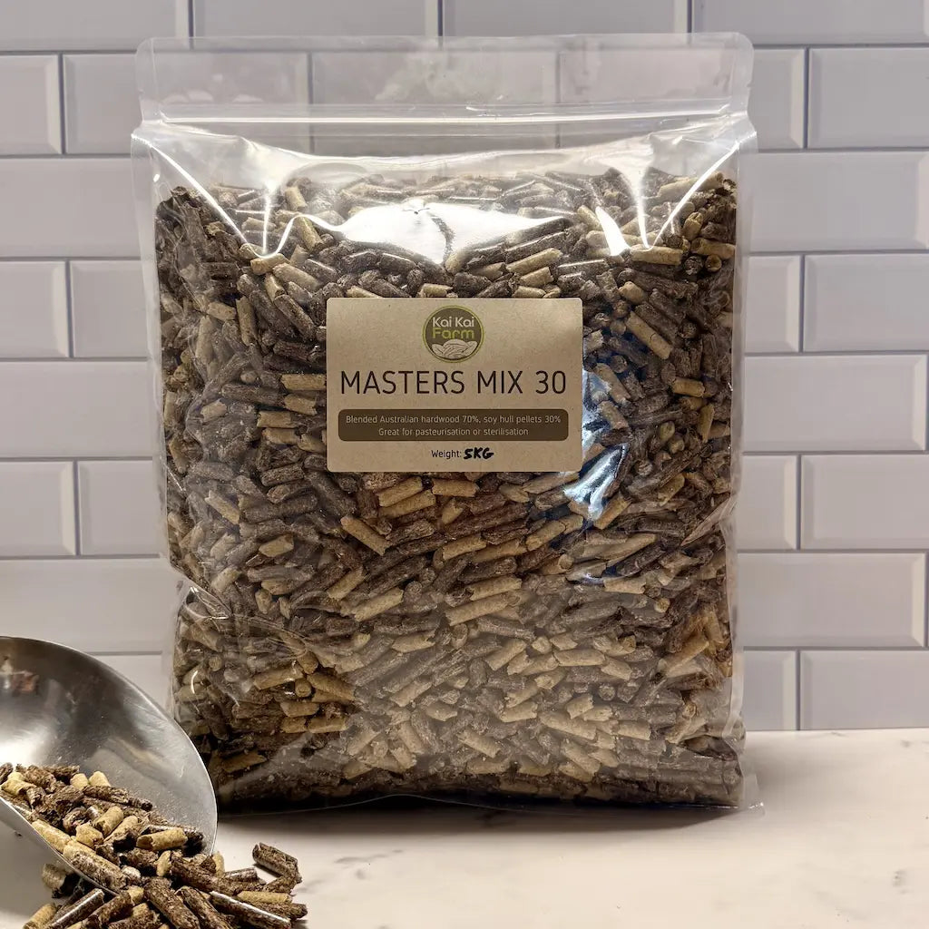 5KG bag of masters mix mushroom 30% soy hull substrate pellets ideal for hot water pasteurisation