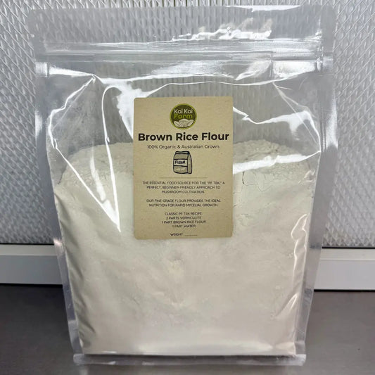 Resealable bag of organic brown rice flour for PF Tek
